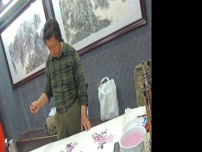 鞏崇君參加“大美甘肅·中國當(dāng)代書畫家隴上行之敦煌朝圣