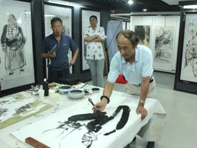 遼寧國畫院副院長陸允銘筆會活動展國畫風采