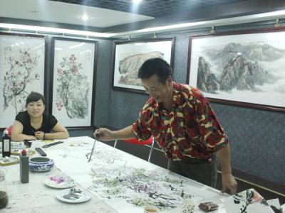 趙毅成功美術館再繪嫣紅歲次