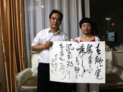 “通渭書畫藝術(shù)節(jié)”成功書畫家網(wǎng)記者采訪中美協(xié)理事張清