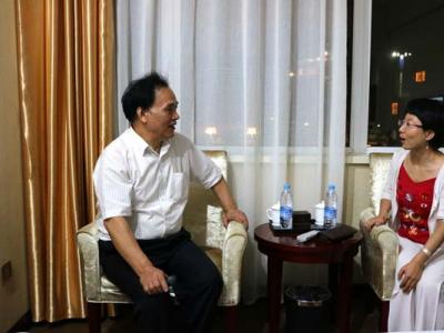 中美協(xié)理事張清智入選“2014中國畫壇十大精英人物風(fēng)云榜”