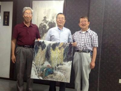 揚州大學美術與設計學院院長賀萬里教授“畫家日”活動8月