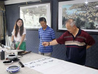 甘肅省文聯(lián)原黨組副書記、副主席孫周秦先生做客成功美術(shù)