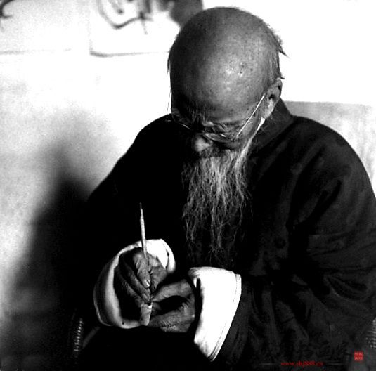 百年巨匠齊白石生命中的苦白