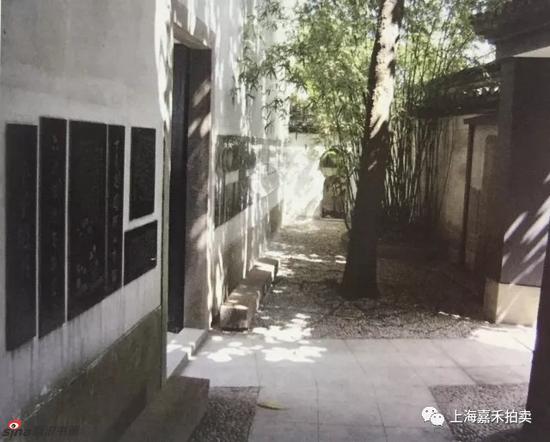 《緣緣堂的故事》p5亦刊登出了碑廊照片
