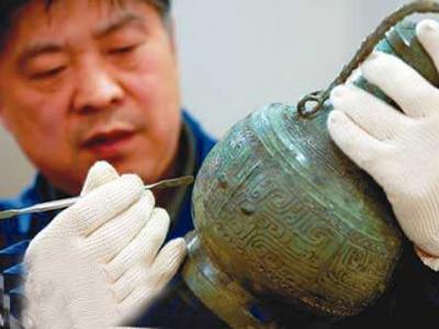 中國加強可移動文物保護 5年來修復文物4萬余件