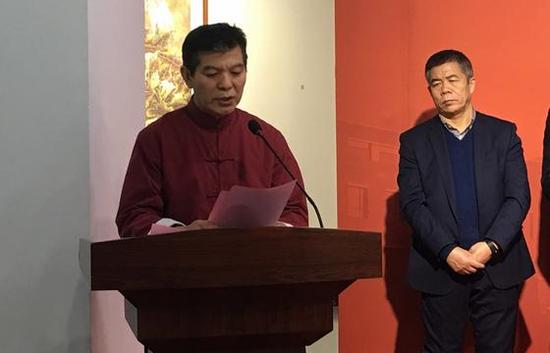 天津畫院副院長范揚主持開幕式