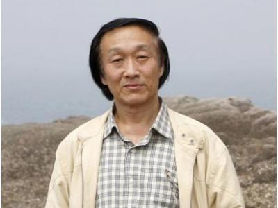 北國(guó)之春——師恩釗北派山水工作室畫家作品展暨通渭寫生創(chuàng)作基地揭牌儀式4月25日舉行