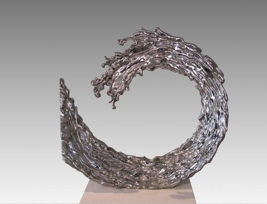31、孫紹群 《新浪潮》不銹鋼 88cm×92cm×20cm 2000年 湖北美術館藏