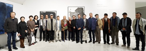 “漬痕－張寶瑋畫展”在中央美術學院美術館開幕
