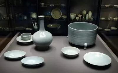 老鑒定專家急需“充電”