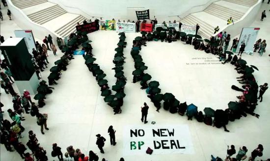 來源：Art Not Oil Coalition