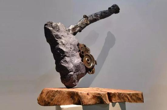 李彤澤《鈍器》