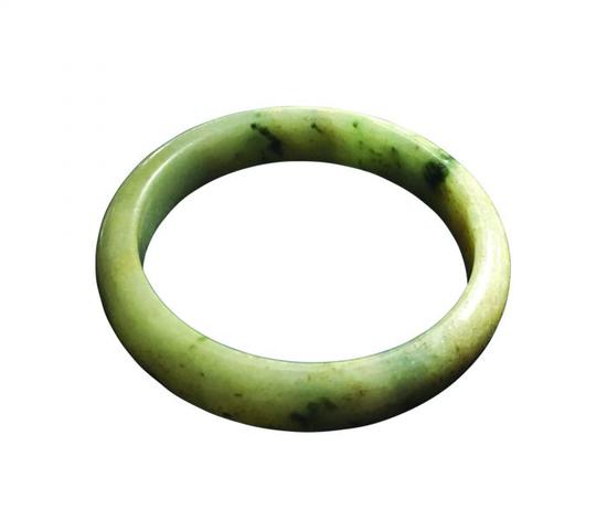 圖7 明代手鐲