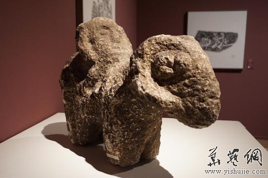 唐騎羊人石像