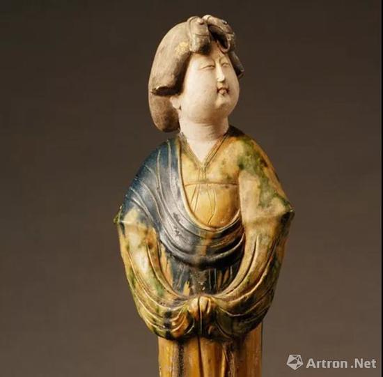 唐代女立俑，陜西歷史博物館藏