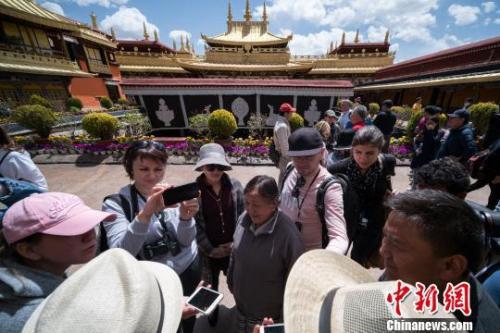 大昭寺資料圖。何蓬磊 攝