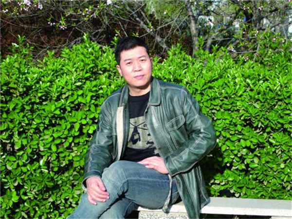心游萬象:當代山水畫名家陳龍先生作品賞析