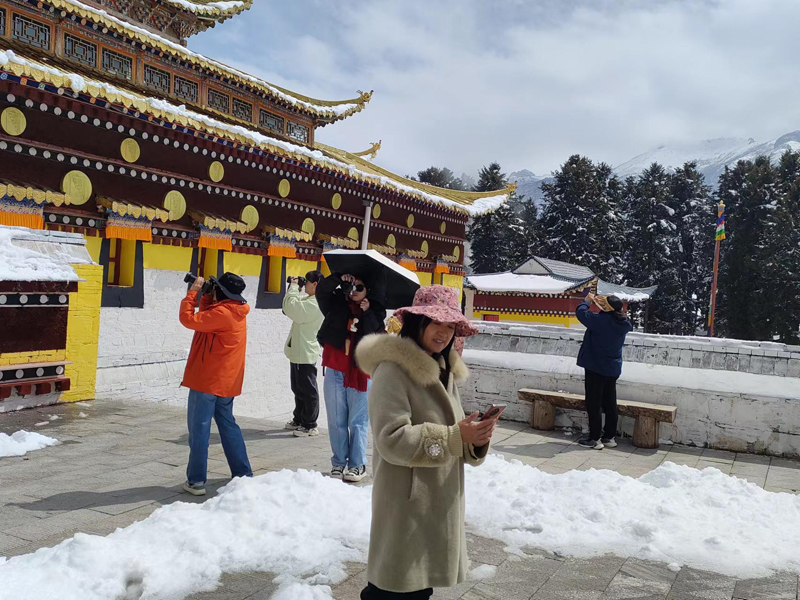 翰墨寫真象 藏鄉覓新趣——中國國家畫院張江舟師生甘南采風活動散記三