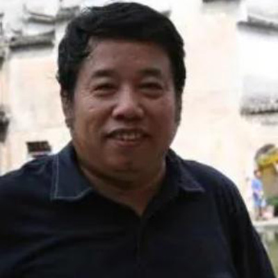 滿維起