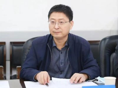 屈健同志任中國美術(shù)家協(xié)會分黨組書記