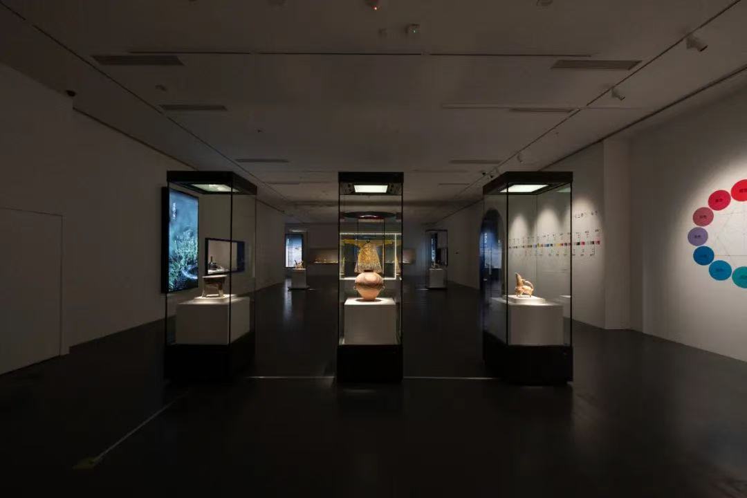 在博物館里看“國色芳華”