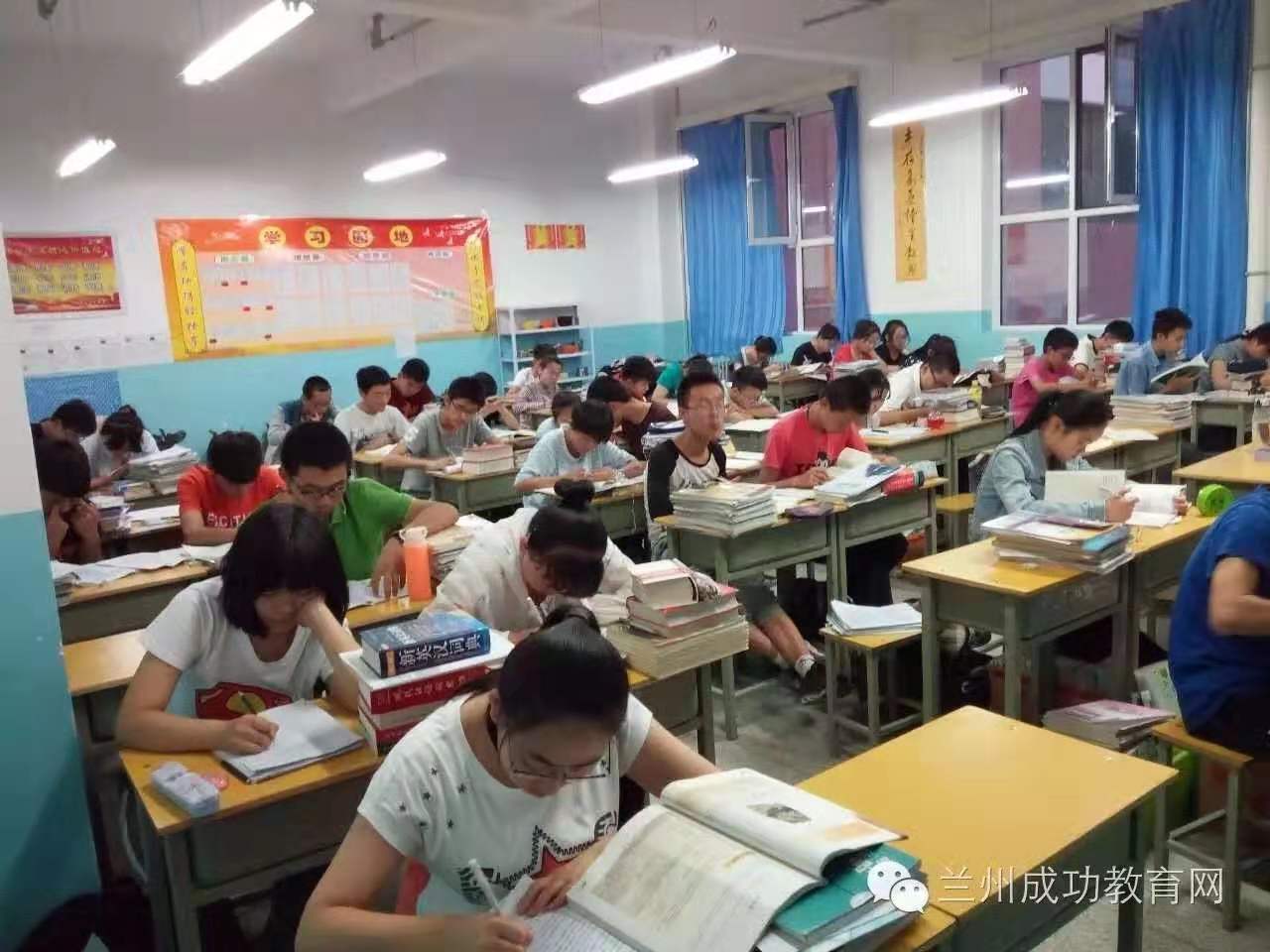 《成功在路上》第一卷（節選）：教育產業化是大勢所趨