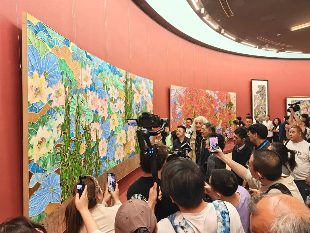 花香深處——郭怡孮新作展在京開幕