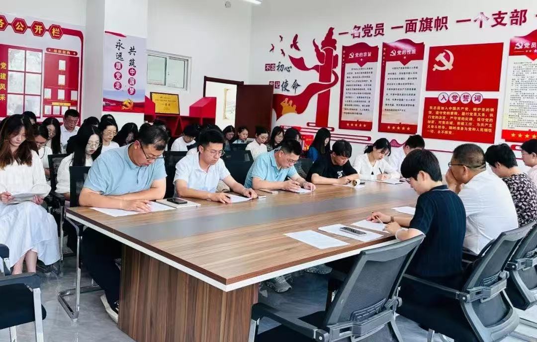 《成功在路上》第一卷（節選）：招生宣傳方式的多元化發展及應對策略